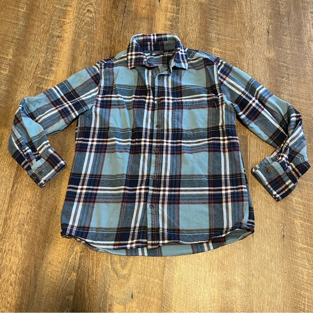 Eddie Bauer Blue Plaid Button-Up Shirt Size Medium